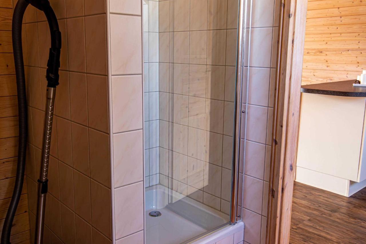 Finnhuette Rabennest Freest Pokoj fotografie